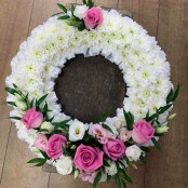 Based Wreath Ring
